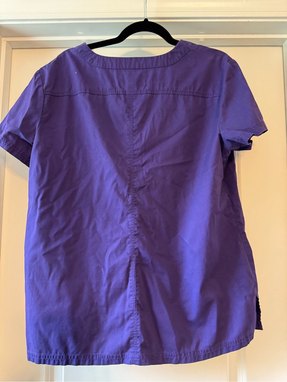 Koi women’s Purple scrub top - Picture 11 of 11